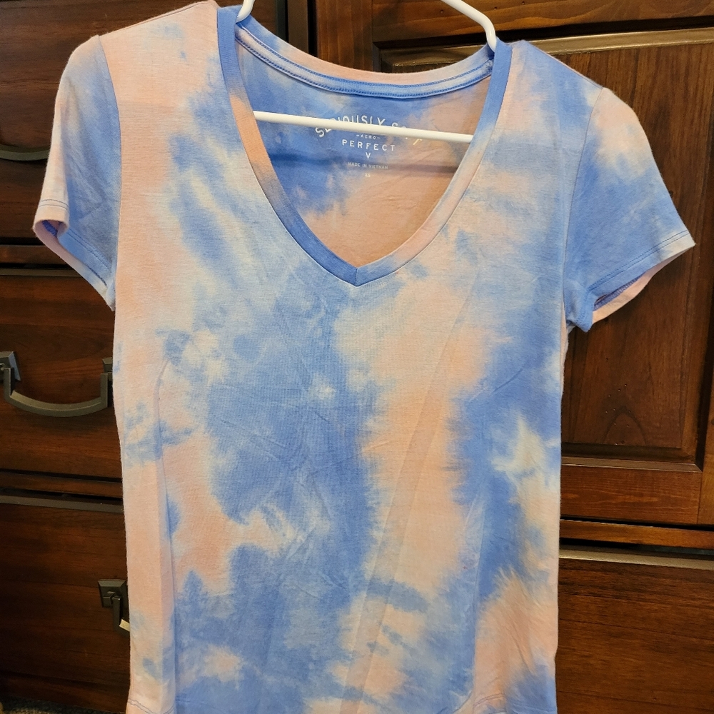 V Neck t shirt